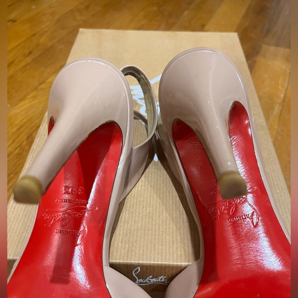 Christian Louboutin Picador 100 Patent Leather Slingback in Nude - Picture 9 of 10